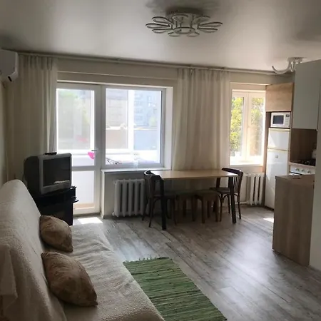Studio On Chernyahovskogo *