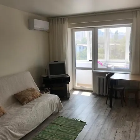 Studio On Chernyahovskogo Апартаменты *