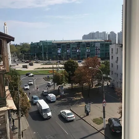 Studio On Chernyahovskogo